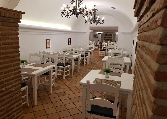 特里卡宾纳酒店 酒店 2*